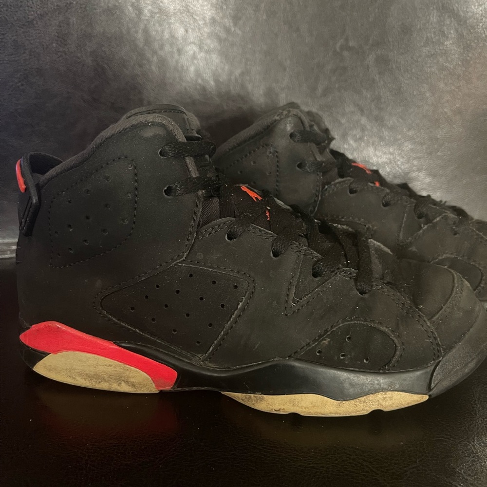 Jordan 6 Retro - Picture 2 of 4